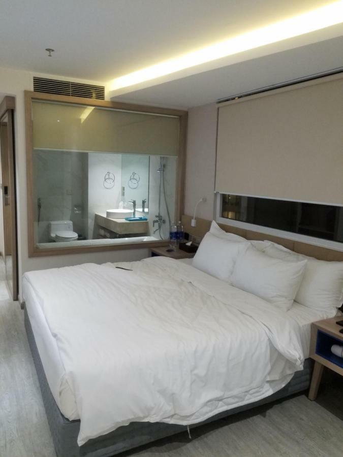 Gia Huyen Hotel Ho Chi Minh City Exterior photo