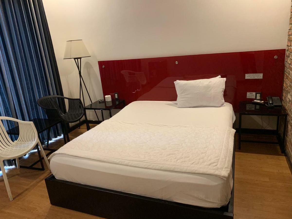 Gia Huyen Hotel Ho Chi Minh City Exterior photo