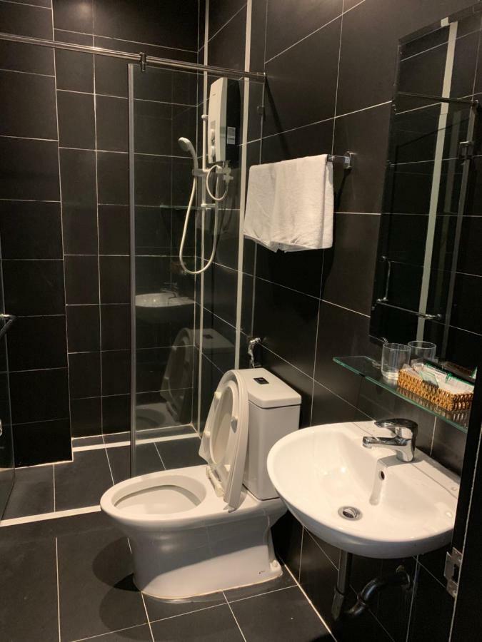 Gia Huyen Hotel Ho Chi Minh City Exterior photo
